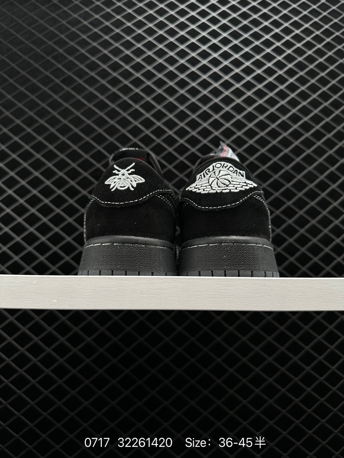 Travis Scott x Air Jordan 1 